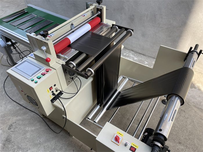 film sheet cutting machine