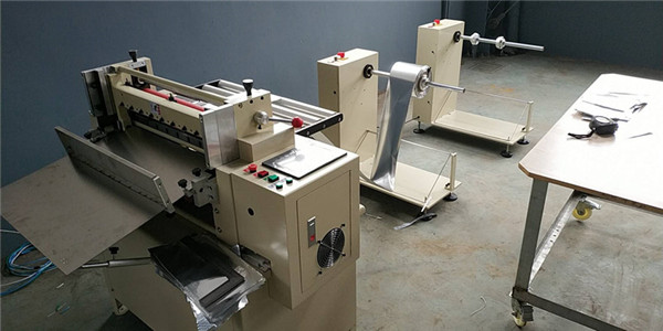 Aluminium Roll Cutting Machine